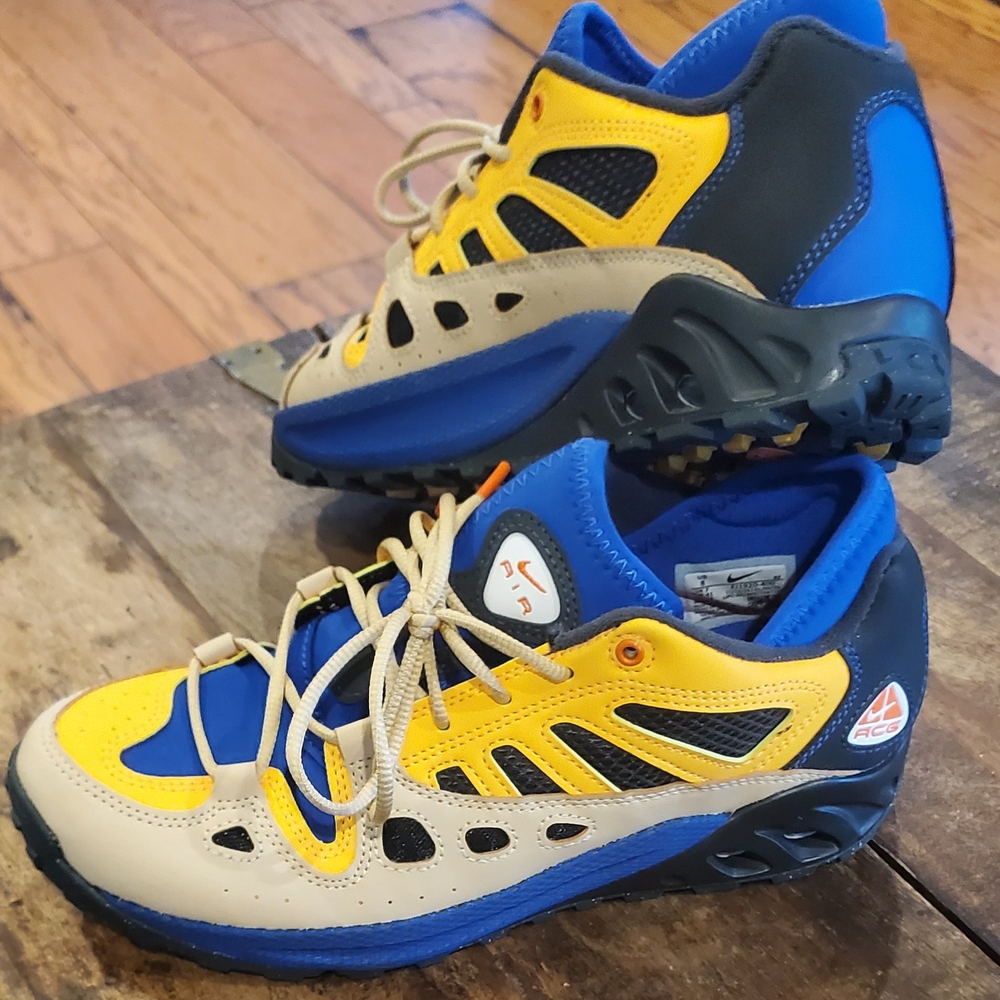 ACG Nike, men's size 8